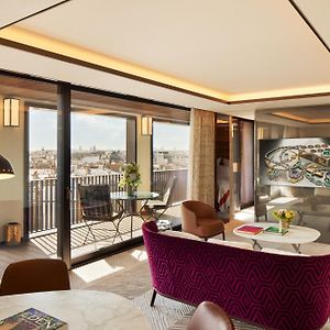 Deluxe Suite Terrace
